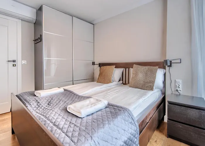 Platinium Modern 格丁尼亚